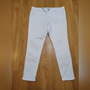 Mossimo Supply Co. Women's Crisp White Skinny Jeans